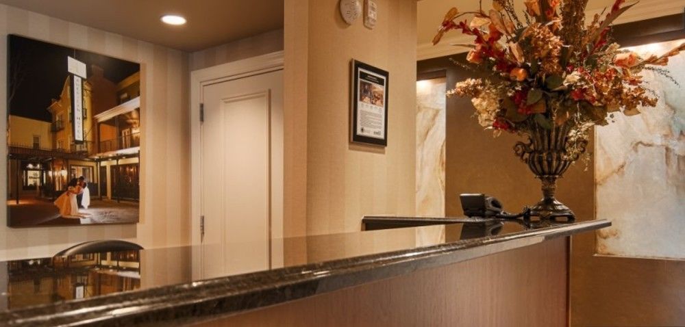 American Hotel Фрихолд Экстерьер фото