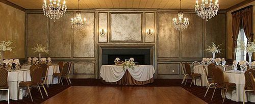 American Hotel Фрихолд Экстерьер фото